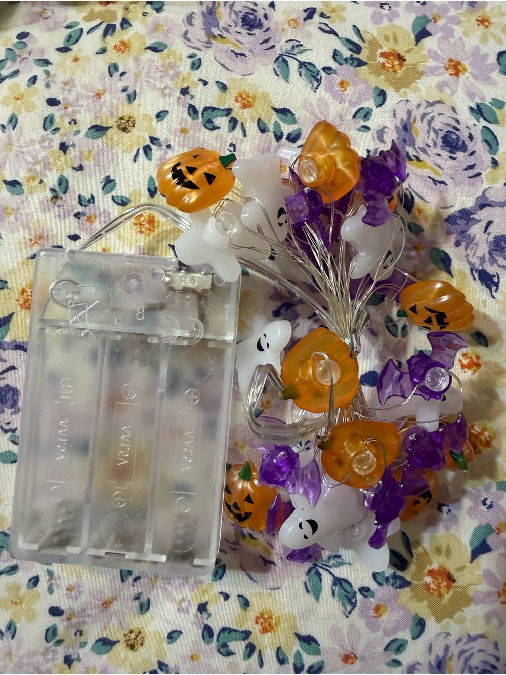 Halloween Pumpkin, Ghost & Bat LED String Lights - Orange, Purple, White